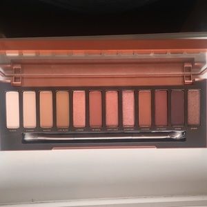 BN Urban Decay Naked Heat